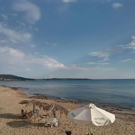 Maritinas Sea View - Happy